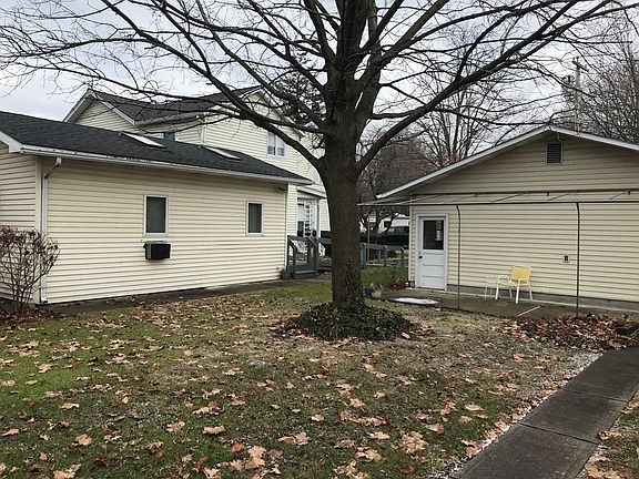 5th image of 407 5th St