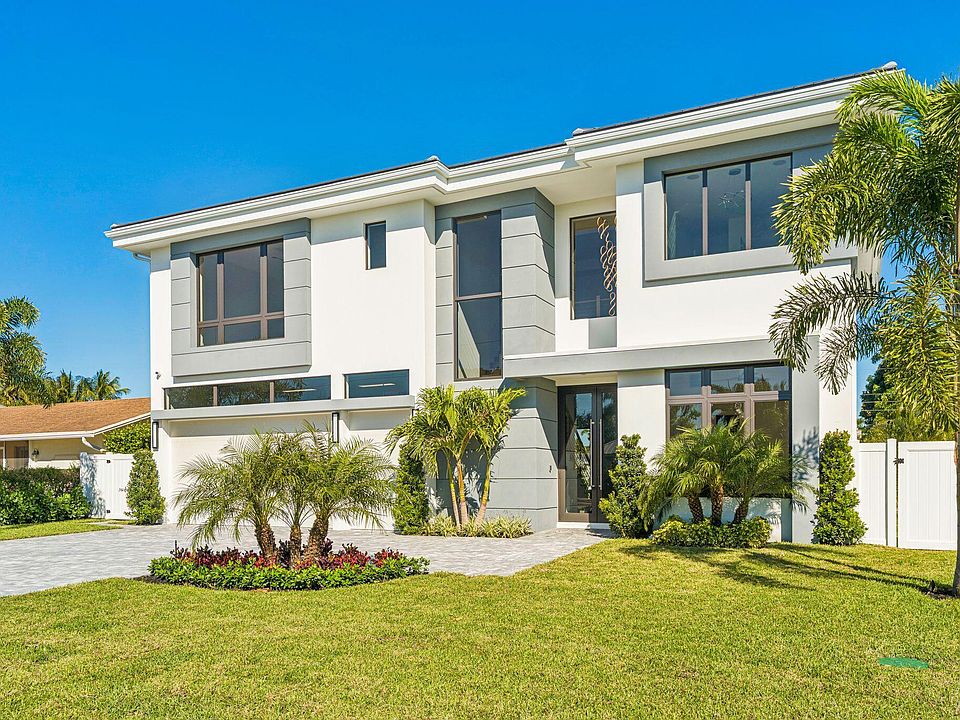 1st image of 261 NW 8th Street