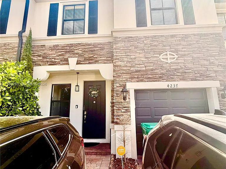 4237 SW 164th Path #4237 — Photo 1