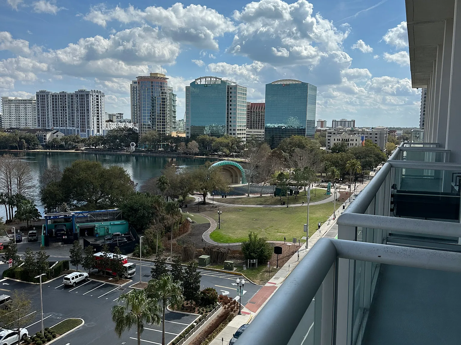 Studio, 640 sqft, $1,675 — Photo 4