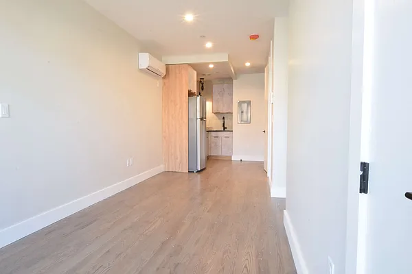 Rented by null | media 3