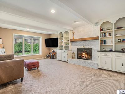 14922 Cedar Cir, Omaha, NE, 68144