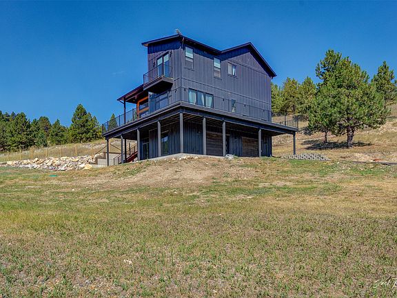 2nd image of 67 Holmes Gulch Rd