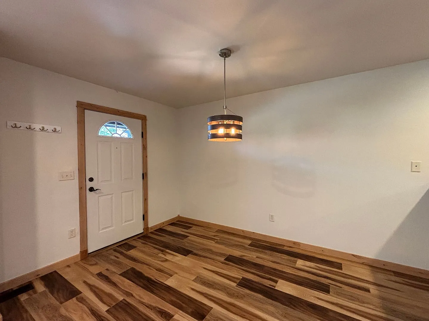 Spacious 3-bedroom, 3-bath home in Bozeman — Photo 4