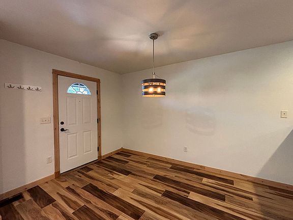 4th image of 3152 Catkin Ln APT A
