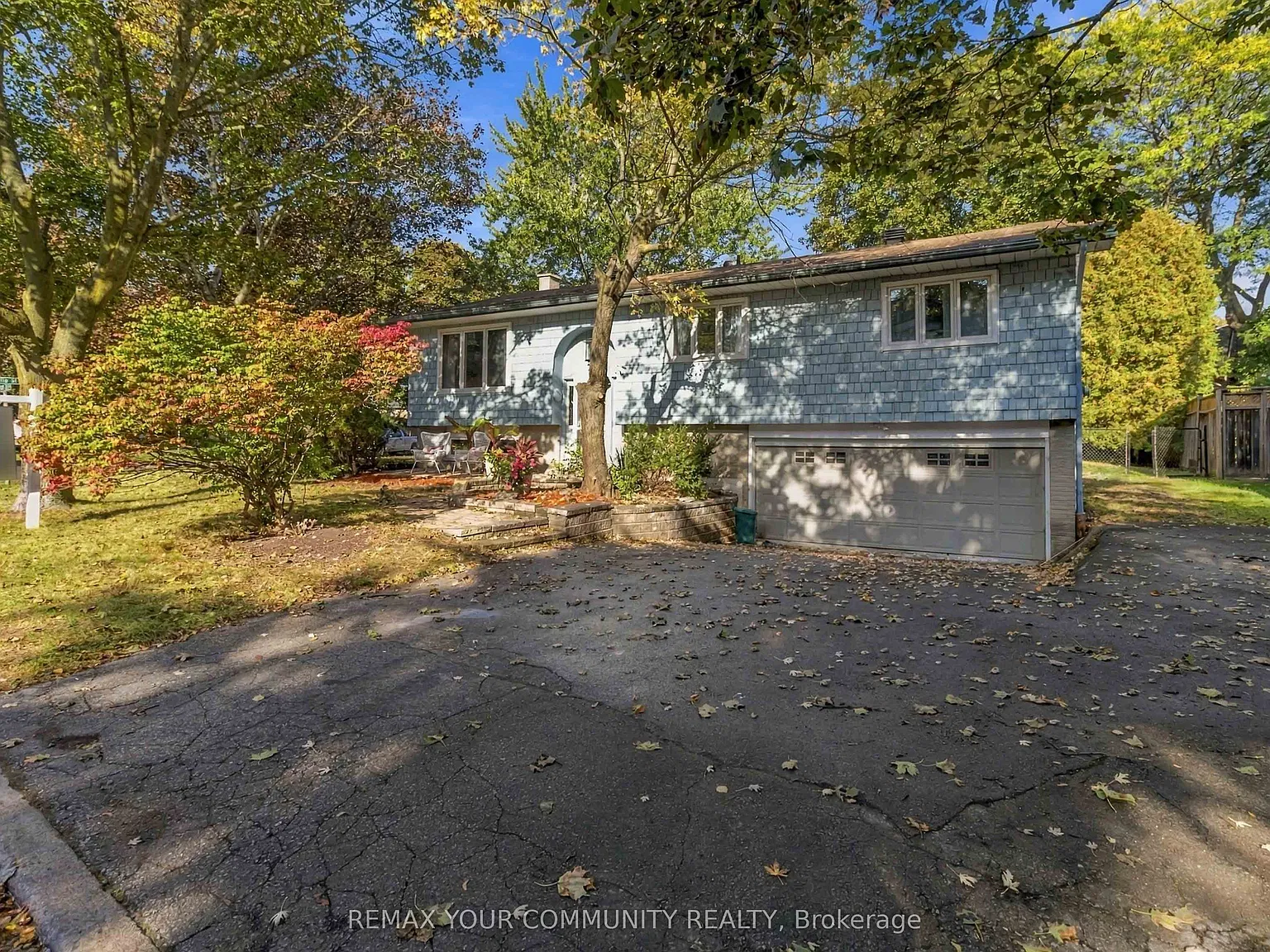 3 bed, $4,700 — Photo 2