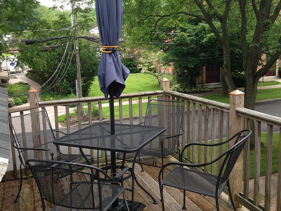 Private Deck off Livingroom
