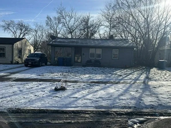 1420 E 15th St, Ford Heights, IL 60411