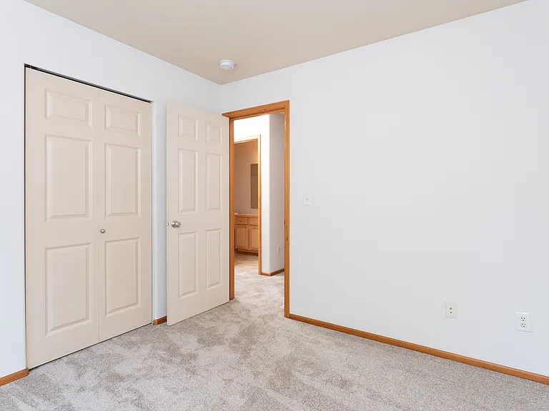9448 S 196th Pl — Photo 26