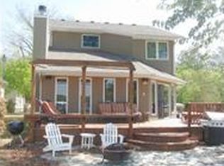 47 V St, Lake Lotawana, MO 64086