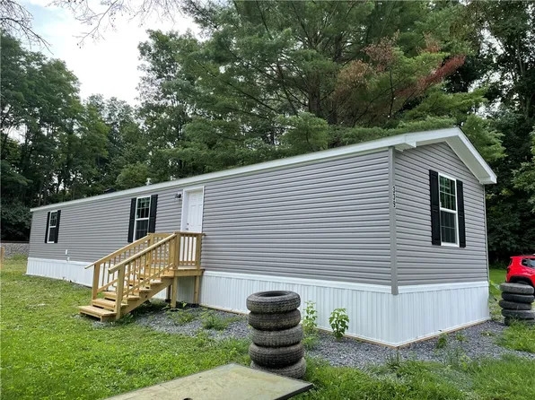 339 Poole Cir, Newfield, NY 14867