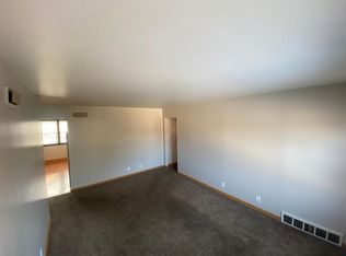 4314 N 52nd St #4, Omaha, NE 68104