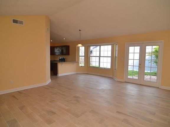 3rd image of 240 Pap Finn Ct
