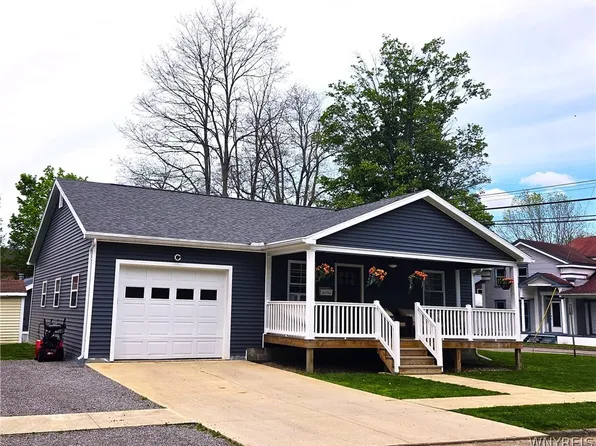 21 Green St, Cuba, NY 14727