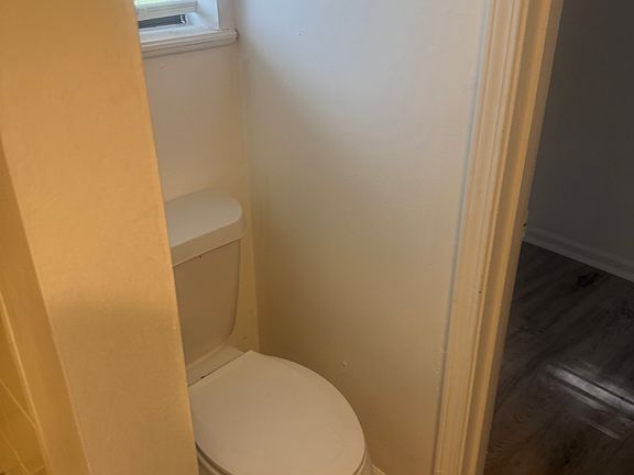 5th image of 5540 Clayton Ct