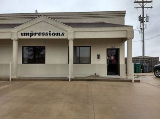 107 Campbell Dr, Haysville, KS 67060