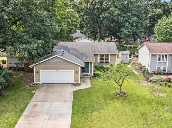 380 2nd Ave, Holland, MI 49424