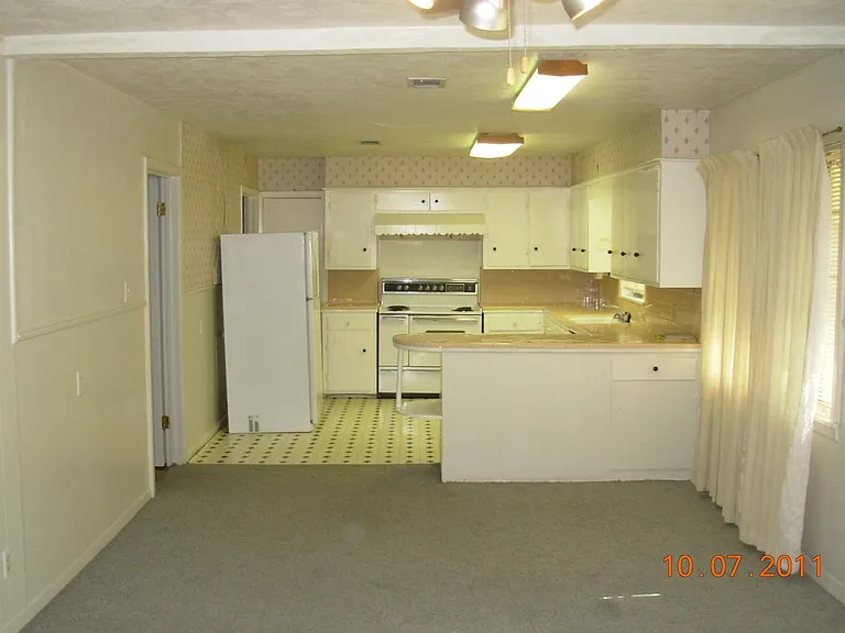 View from Den Showing Breakfast Area, Bar and Kitchen