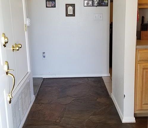2nd image of 2913 Chisum Ave