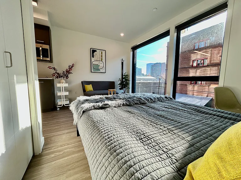 DOCK 59 APARTMENTS — Photo 14