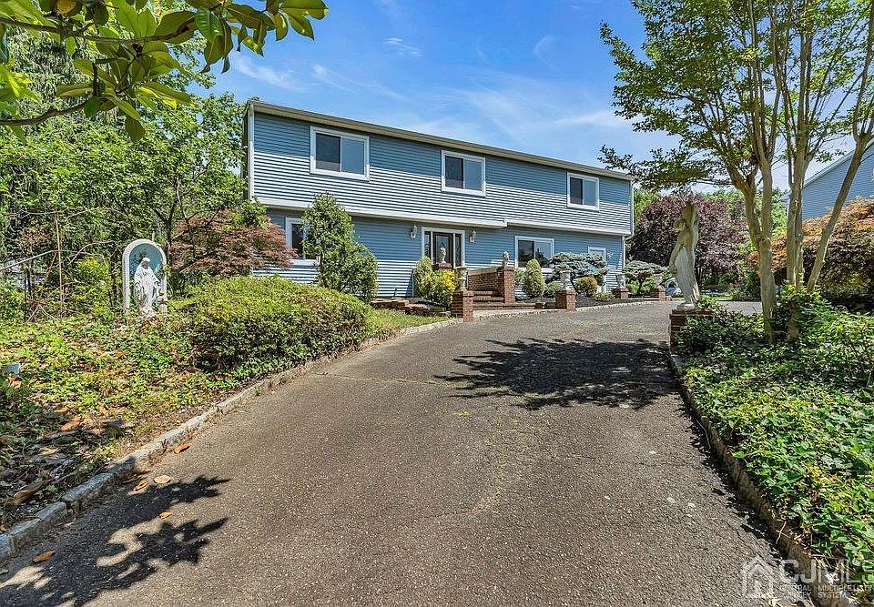 77 Farrington Rd, Matawan, NJ 07747 MLS 2401122R Zillow