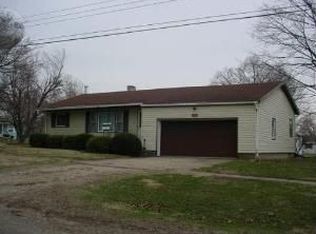 201 W Walnut St, Sheffield, IL 61361
