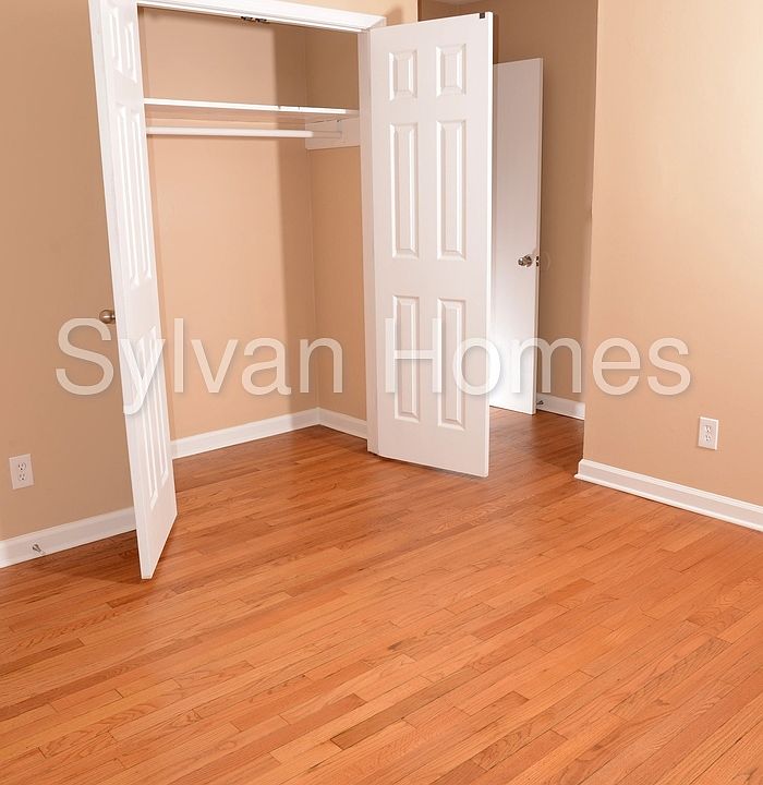 2nd image of 3260 Toney Dr
