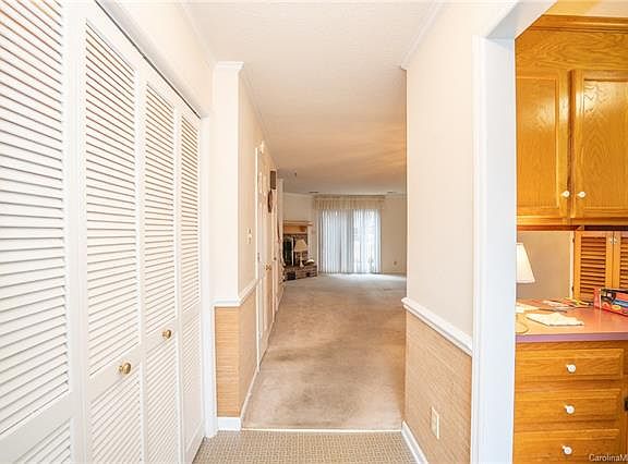 3rd image of 805 Cornwallis Ave APT 1