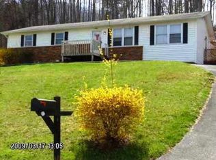 407 Jenkins Hollow Rd, Elizabethton, TN 37643