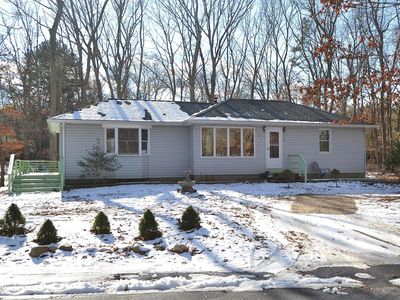 10 Middlethon Avenue, Manorville, NY, 11949