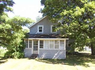 1608 Putnam St, Wakefield, MI 49968