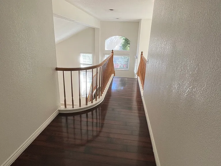 10065 Miracanto Way — Photo 16