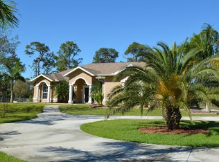 483 19th St SW, Naples, FL 34117