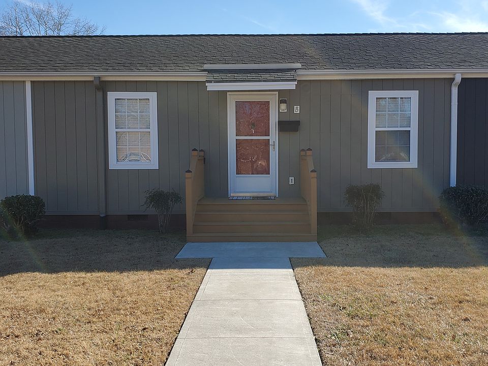 1st image of 105 Oakwood Dr #B