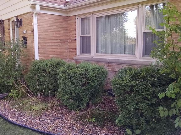 2nd image of 4710 W Midland Dr