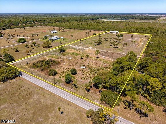 4th image of 18020 Caloosa Rd