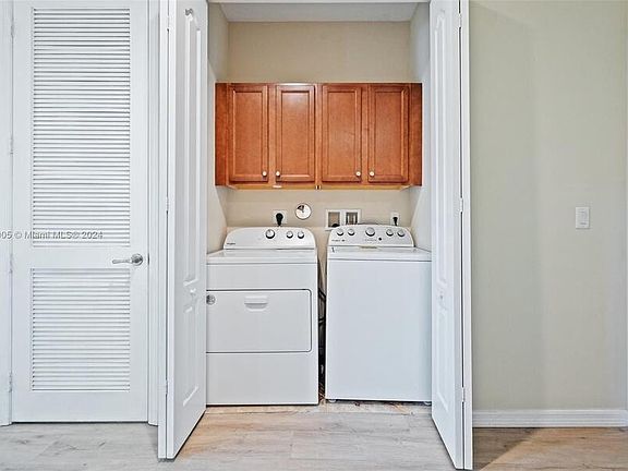 3rd image of 5213 SW 78th Ter #5213