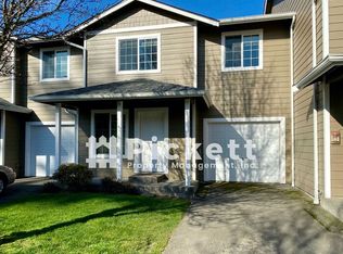 678 Northpark Ln, Bremerton, WA 98310