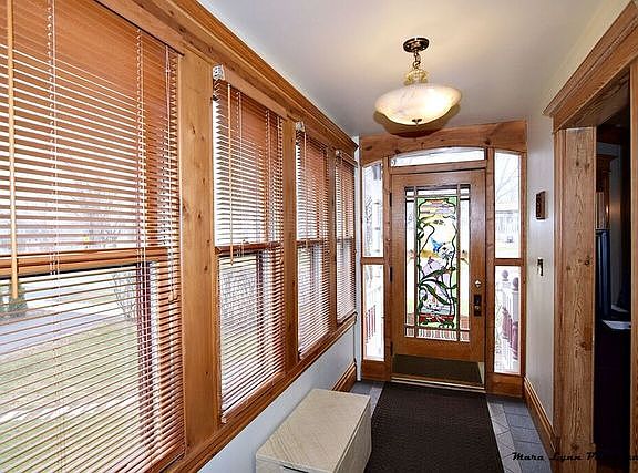 3rd image of 615 South Ave