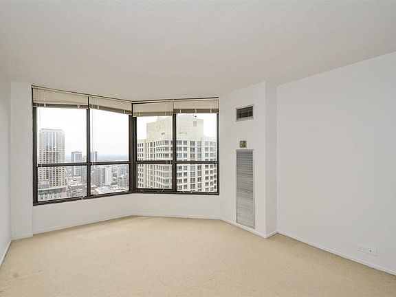 4th image of 405 N Wabash Ave Unit 4103