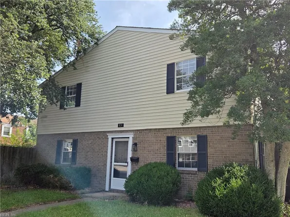 101 Hampstead Ct, Hampton, VA 23669