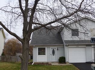 3280 Rumford Ct, Aurora, IL 60504