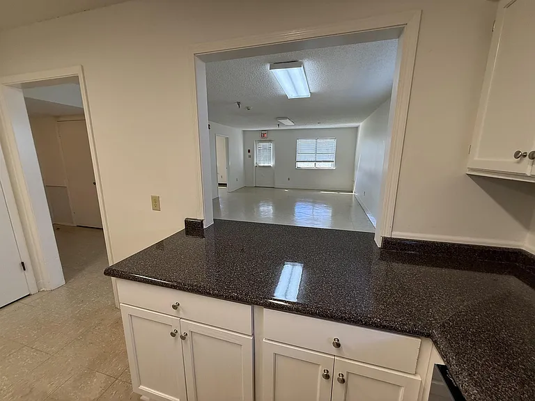 208 Diplomat Way — Photo 5