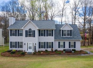 6160 Lillie Ln, Cumming, GA 30040