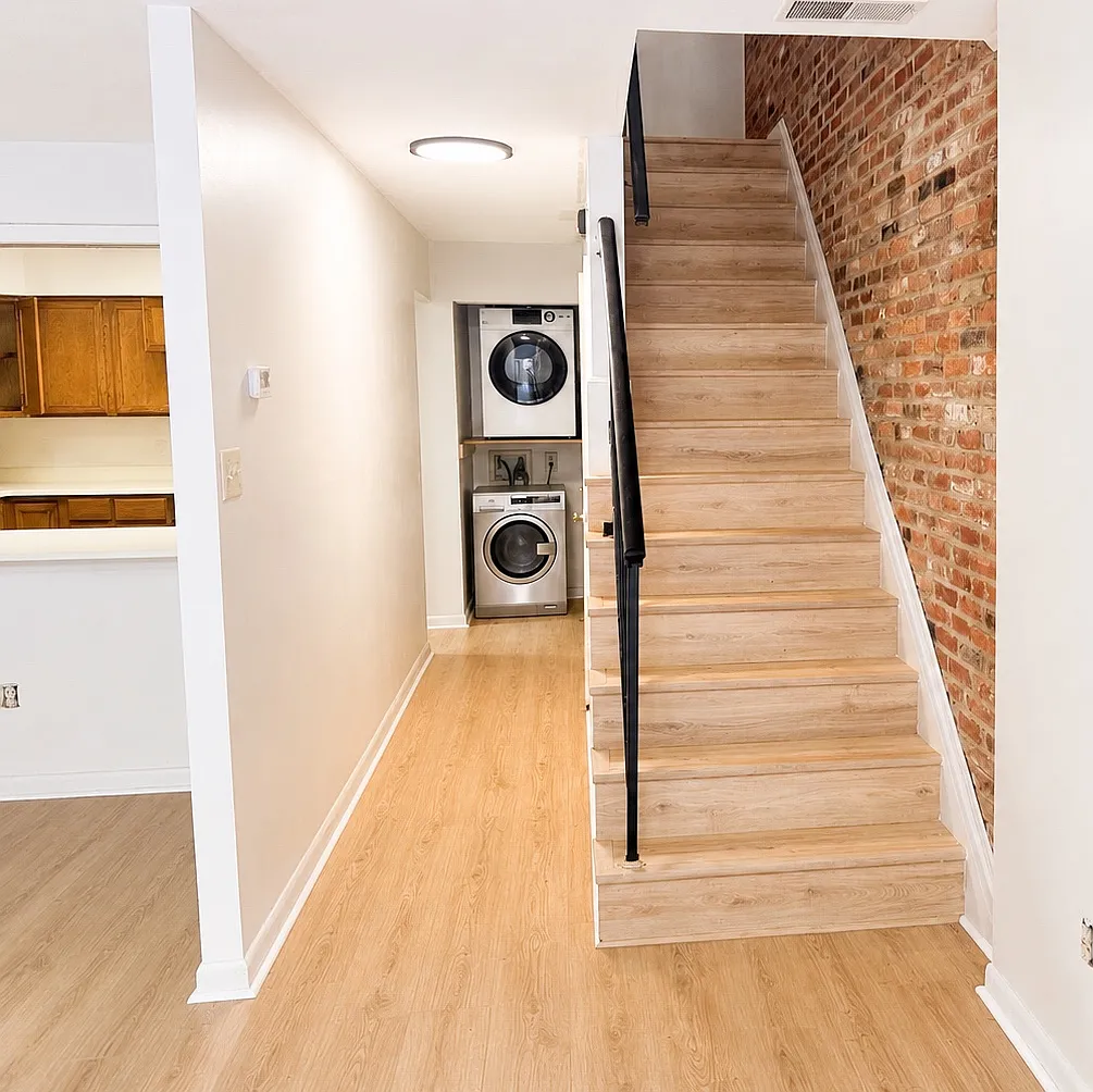 3863B Steppes Ct, Falls Church — Photo 3
