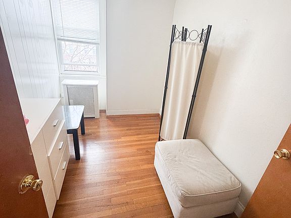 5th image of 20-71 33rd St #2