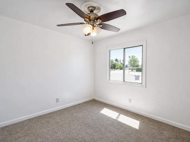 719 Esther Way — Photo 12
