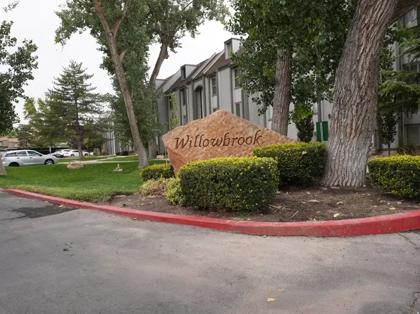 415 E Creekside Cir S #C, Salt Lake City, UT 84107