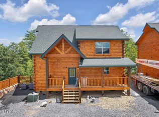 1802 Stone Wood Way, Sevierville, TN 37862