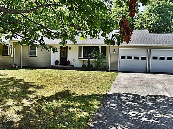 6522 Mill Rd, Brecksville, OH 44141